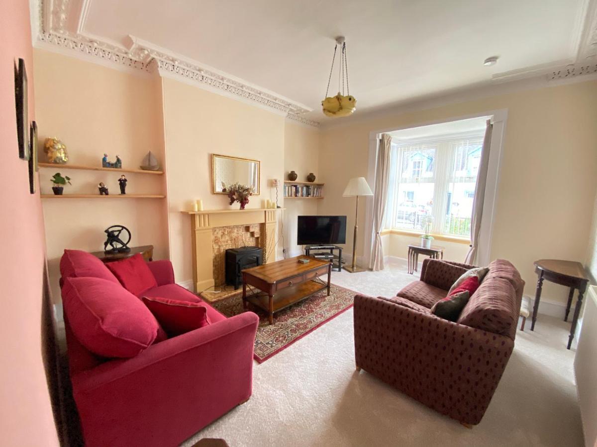 St John'S Flat Spacious Accomodation Dalry  ภายนอก รูปภาพ